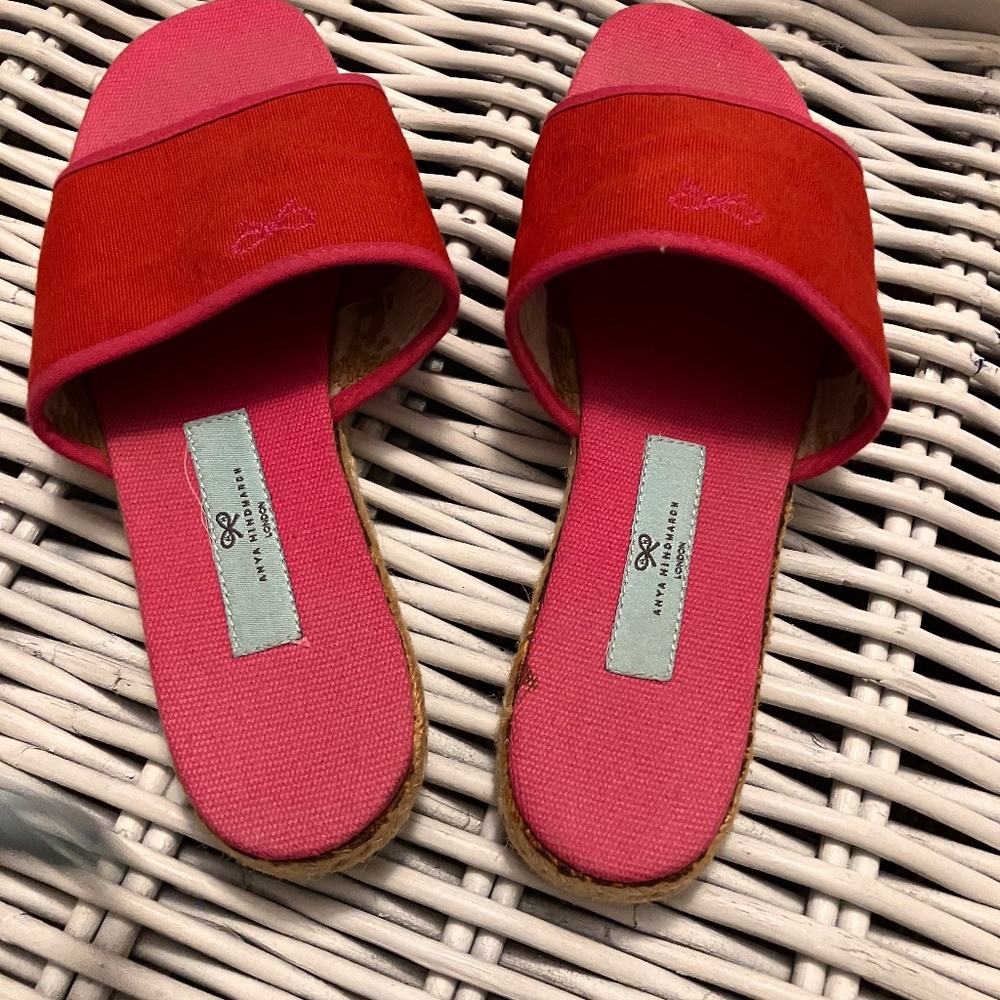 Anya Hindmarch pink espadrille slides
